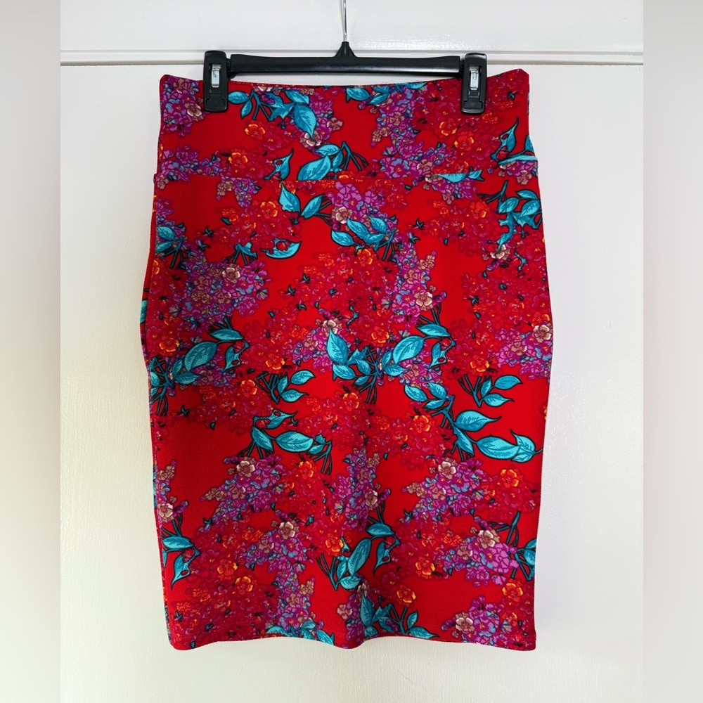 Lularoe Cassie Pencil Skirt Stretchy Vibrant Red Teal Blue Floral Birds Medium